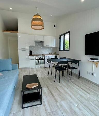 Maisonnette Chaleureuse A Proximite Du Centre 나르본 외부 사진